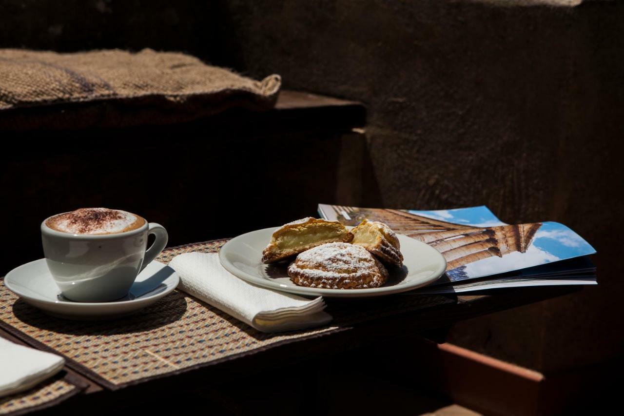 Sogno Siciliano Turismo Rurale Guest House เอริเช ภายนอก รูปภาพ