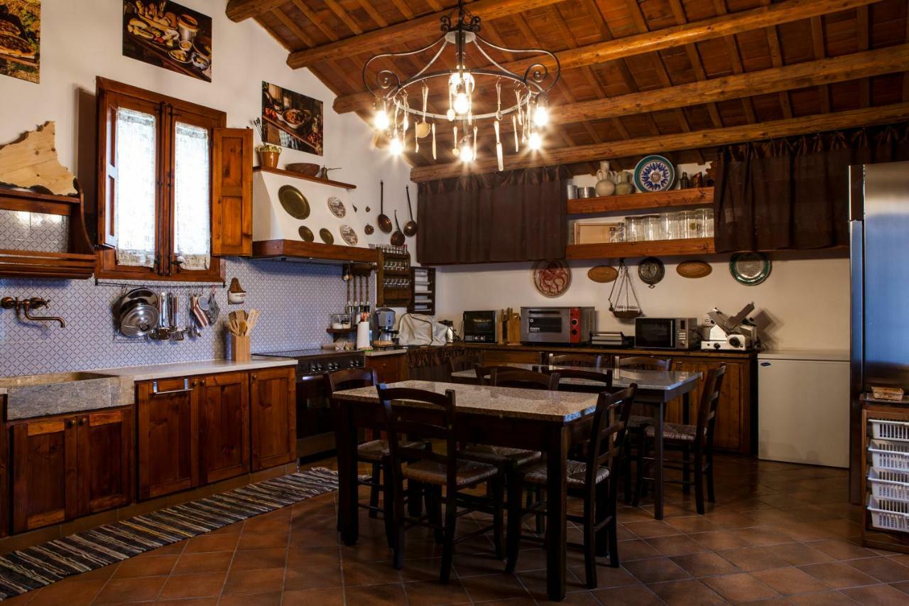 Sogno Siciliano Turismo Rurale Guest House เอริเช ภายนอก รูปภาพ