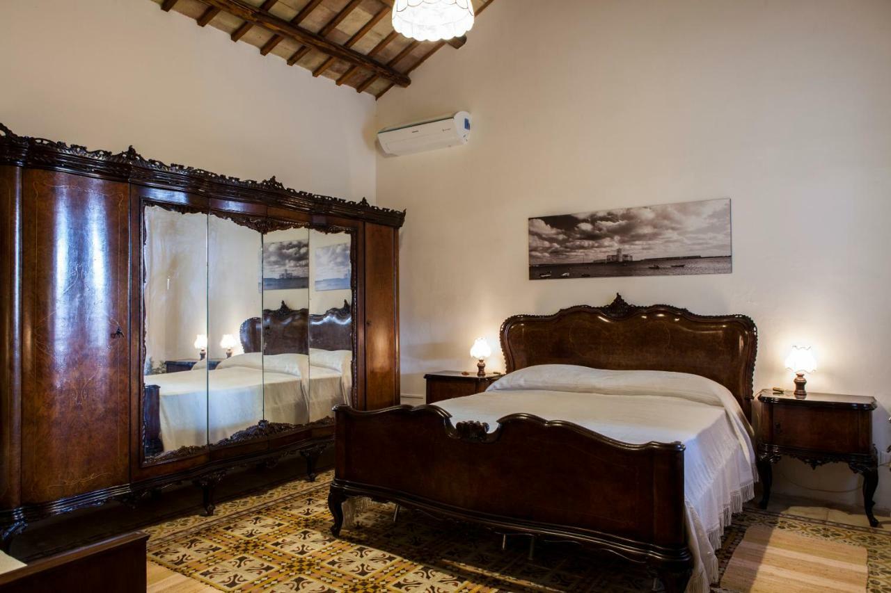 Sogno Siciliano Turismo Rurale Guest House เอริเช ภายนอก รูปภาพ