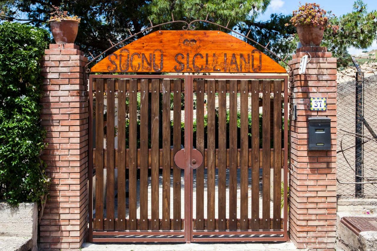 Sogno Siciliano Turismo Rurale Guest House เอริเช ภายนอก รูปภาพ